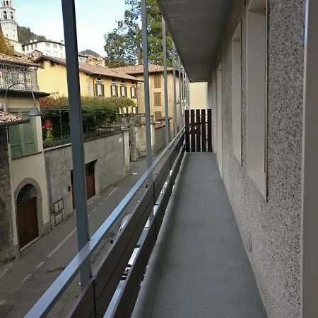 Lucky Nyaraló Clusone
